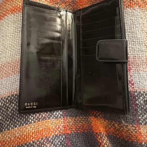 Gucci Black Patent Leather wallet - Picture 4 of 6